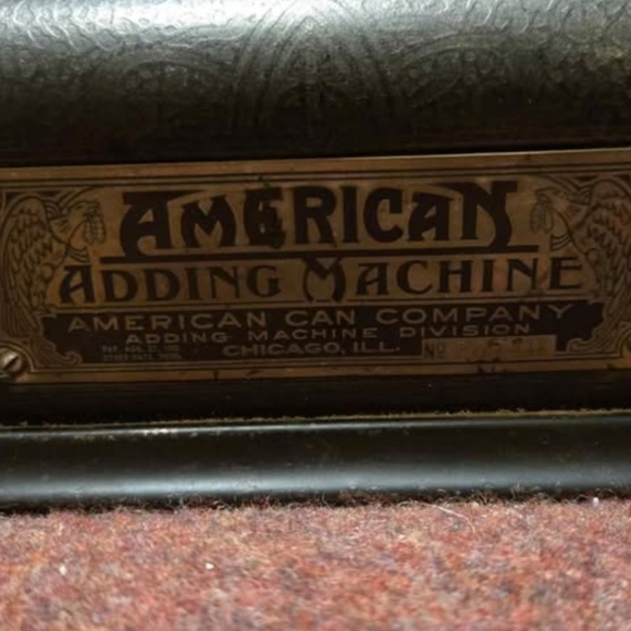American Adding Machine In Working Order - Picture 2 of 7